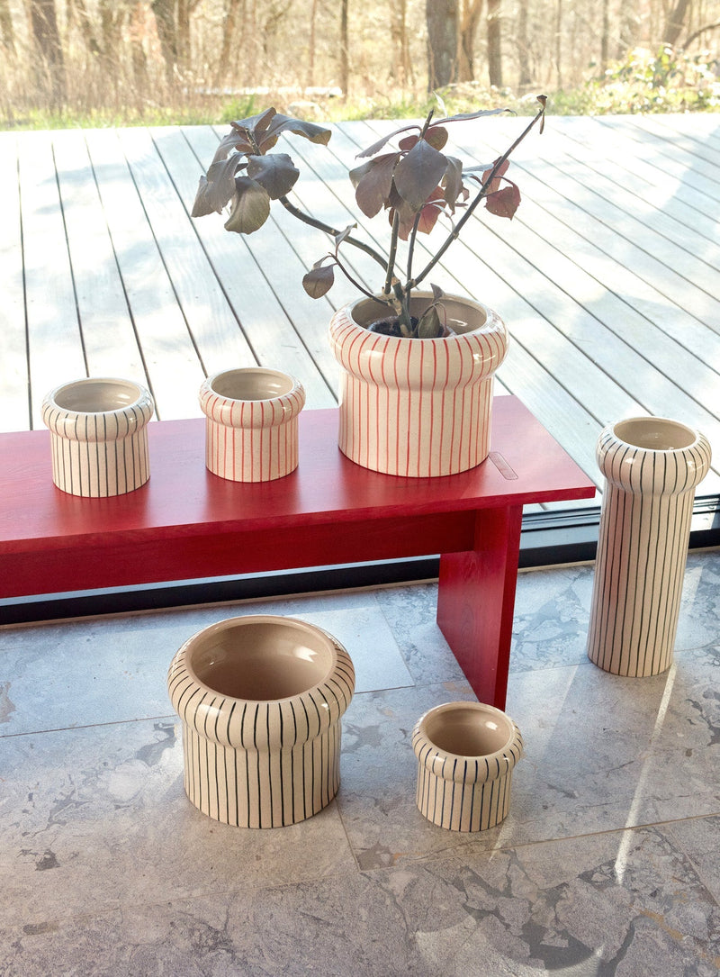 Aki Pot - Large in Offwhite and Red