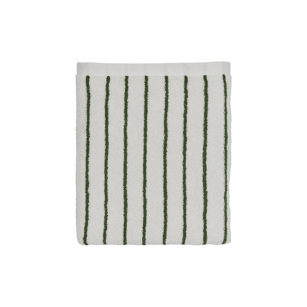 Green and clearance white bath towels